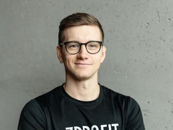 Adrian Białecki